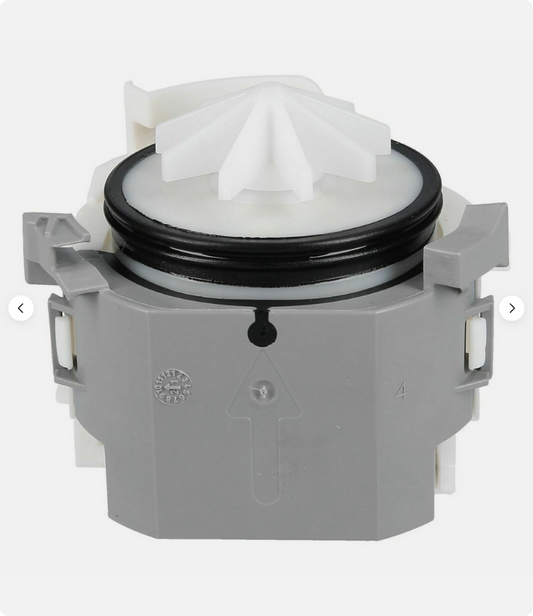 Bauknecht Beko 1736370200 BLDC Abwasserpumpe Gruppe C00872625, sichtbar mit Pumpenkomponenten und Anschlussstücken
