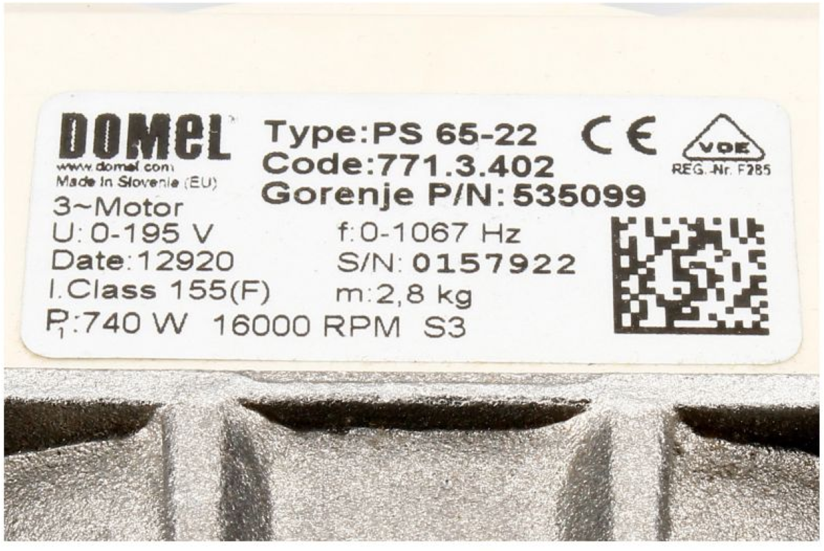 Gorenje Waschmaschinenmotor, klar sichtbar mit Kabelanschlüssen und Gehäuse, passend für Gorenje Waschmaschinen.