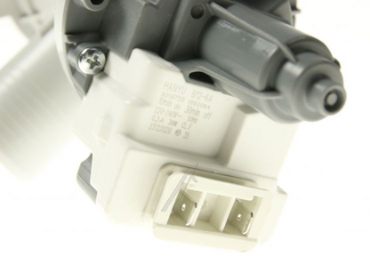 Hisense K1992064 Abflusspumpe für Waschmaschine, Ansicht der B12-6A Ablaufpumpe mit Schläuchen und Anschluss.